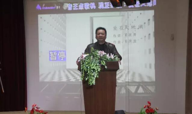 1507535683624375.png blob.png